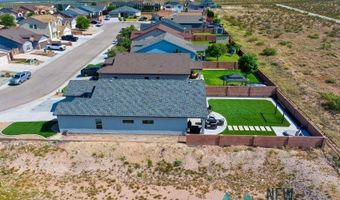 1842 Emerald Ct, Carlsbad, NM 88220