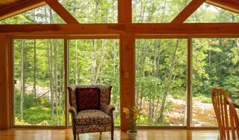 7 River And Pines Condo Rd, Bartlett, NH 03812