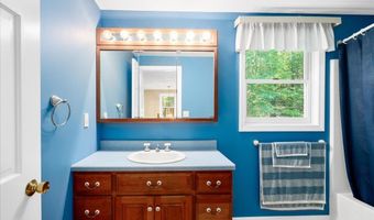 129 Cambridge Rd, Bedford, NH 03110
