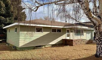 614 19th St, Cody, WY 82414