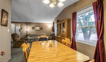 203 Robin Rd, Amherst, NY 14228
