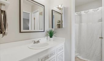 8170 Paradise Valley Ct, Spring Valley, CA 91977