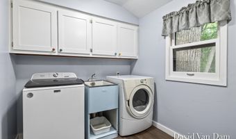 7920 Fitzsimmons Ct SE, Alto, MI 49302