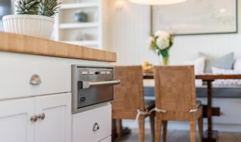 621 Beach Dr, Aptos, CA 95003