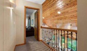 4309 Colleen Ct, Arden Hills, MN 55112