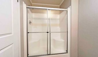 7055 Quarry Rd 59, Amherst, OH 44001