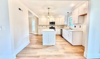 1908 Liberty St, Alton, IL 62002