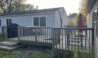 2 Trowbridge Ct, Ann Arbor, MI 48108