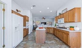 2635 Discovery Rd, Bullhead City, AZ 86442