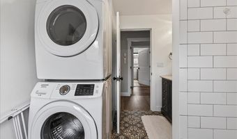 16 Blacks Lndg, Belfast, ME 04915