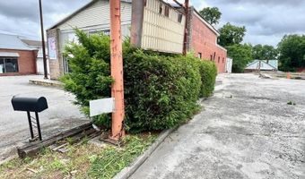 703 W Madison Ave, Athens, TN 37303