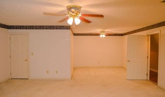 166 Castleton Dr, Bardstown, KY 40004