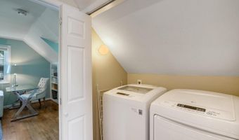 6626 CAVALIER Dr, Alexandria, VA 22307