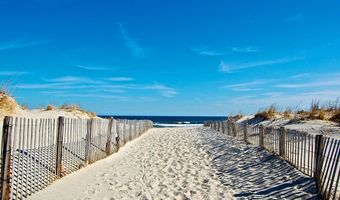 7 Watts Ave, Barnegat, NJ 08005