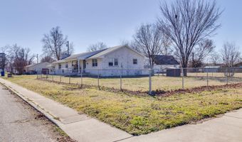 1409 Cleveland Ave, Baxter Springs, KS 66713