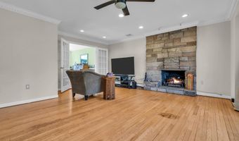 42 Crest Dr, Basking Ridge, NJ 07920