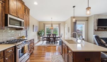 1402 S 7th St, Adel, IA 50003