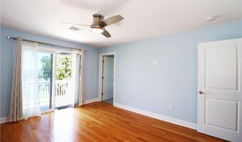 314 Chases Ln D, Middletown, RI 02842