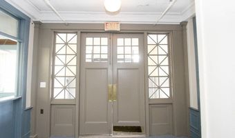 6 Chestnut St 211, Amesbury, MA 01913