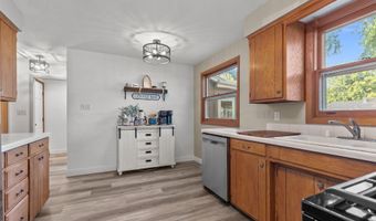 901 S BUCHANAN St, Appleton, WI 54915