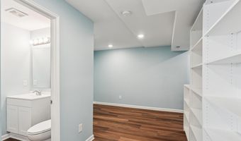 2517 Landon Ct SW, Altoona, IA 50009