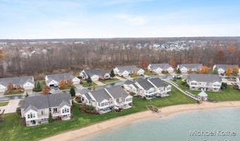 7443 Watermark Dr 32, Allendale, MI 49401