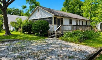 505 COLLINS St, Bethany Beach, DE 19930