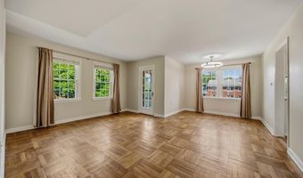 6610 E WAKEFIELD Dr C1, Alexandria, VA 22307