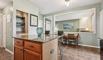 564 Woods Creek Ln, Algonquin, IL 60102