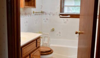 209 N Washington, Calhoun Falls, SC 29628