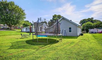 612 S Lewis St, Bloomfield, IN 47424