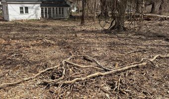 9 Winding Rd, Brookfield, CT 06804