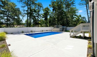 295 Coolidge Ave, Bayville, NJ 08721