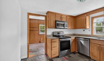 80 Stevens St, Andover, MA 01810