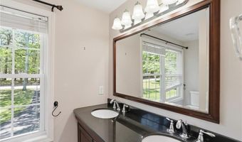 71 Rolling Hill Dr, Exeter, RI 02822