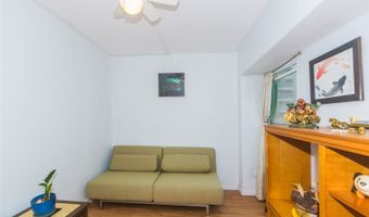 430 Keoniana St 114, Honolulu, HI 96815