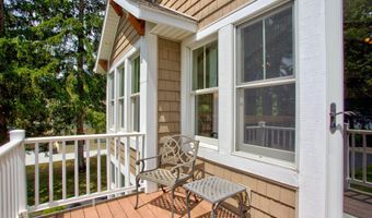 3235 Lakeview Dr, Allegan, MI 49010