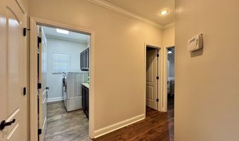 106 Cambridge Cv, Batesville, MS 38606