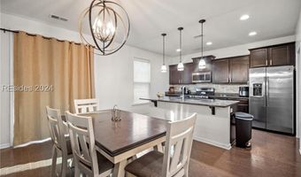 37 Kings Cross Ct, Beaufort, SC 29902