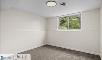 3250 E 12th St, Casper, WY 82609