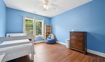 1818 Misty Hollow Ln, Apex, NC 27502