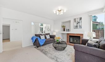 17 Miranda Ct, Alameda, CA 94502