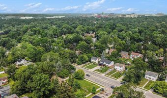 1718 E Stadium Blvd, Ann Arbor, MI 48104