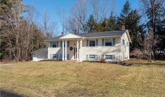 10 Spruce Ln, Barre, VT 05641