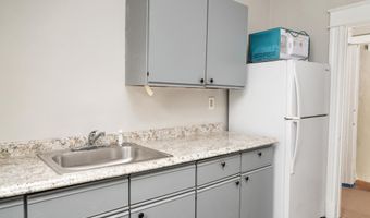 3800 GREENMOUNT Ave 3, Baltimore, MD 21218