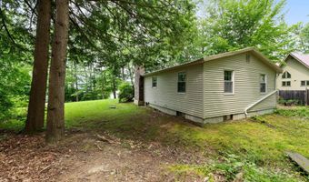 78 Shore Dr N, Bridgewater, NH 03222