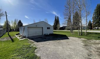325 1ST N St, Cokeville, WY 83114