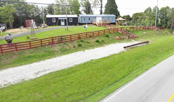 14 Manor Dr, Beattyville, KY 41311