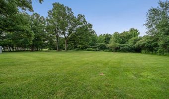 4700 Rural Oaks Dr SE, Alexandria, MN 56308