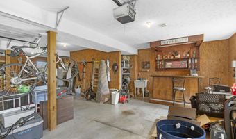 19529 Lawrence 2152, Aurora, MO 65605